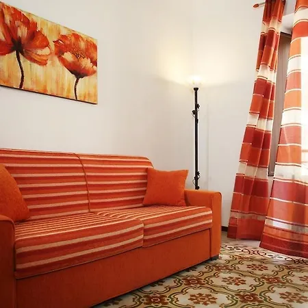 Orfani Apartment *