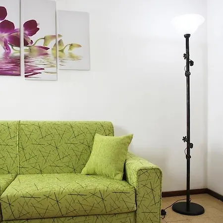 Apartment Orfani